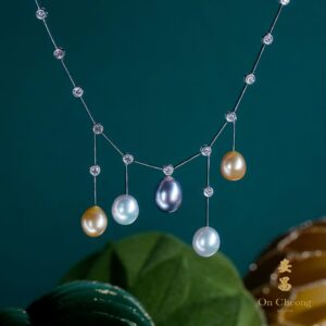 Golden Dusk Trio Pearl Diamond Necklace
