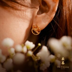 916 Gold Si Dian Jin: Designer Series: Love like Galaxy Stud Earrings