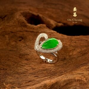 Aphrodite Jadeite Diamond Ring
